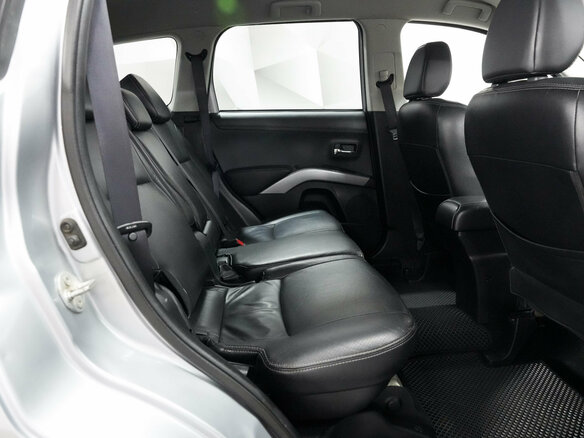 2010 Mitsubishi Outlander II Рестайлинг, серебристый, 1210000 рублей - вид 12