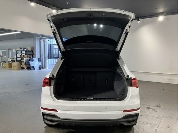 2023 Audi Q3 35 TFSI II (F3), белый, 1893911 рублей - вид 6
