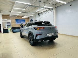 2023 Changan UNI-T I, серый, 2649999 рублей, вид 4