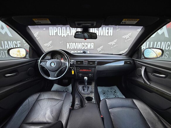 2010 BMW 3 серии 328i V (E90/E91/E92/E93) Рестайлинг, красный - вид 12