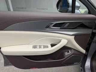 2024 Hongqi H5 II, серый, 3590000 рублей, вид 5