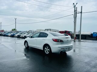 2012 Mazda 3 II (BL) Рестайлинг, белый, 989000 рублей, вид 4