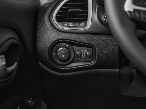 2018 Jeep Renegade I, синий, 1580000 рублей - вид 14