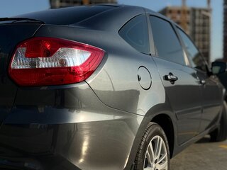 2021 Lada (ВАЗ) Granta I Рестайлинг, серый, 925000 рублей, вид 5