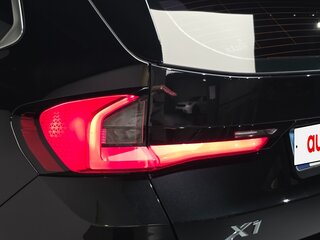 2023 BMW X1 18d sDrive III (U11/U12), чёрный, 2920444 рублей, вид 5