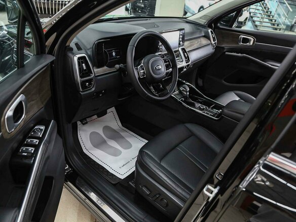 2021 Kia Sorento IV, чёрный, 3150000 рублей - вид 8