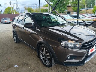 2017 Lada (ВАЗ) Vesta SW Cross I, коричневый, 850000 рублей, вид 1
