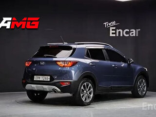 2017 Kia Stonic I, синий, 1450000 рублей, вид 2