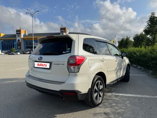 2015 Subaru Forester IV Рестайлинг, белый, 1980000 рублей, вид 4