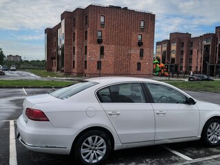 2013 Volkswagen Passat B7, белый, 1170000 рублей, вид 4