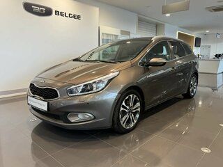 2013 Kia Ceed II, коричневый, 920000 рублей, вид 1