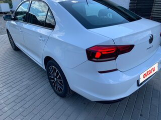 2021 Volkswagen Polo VI, белый, 1399000 рублей, вид 4