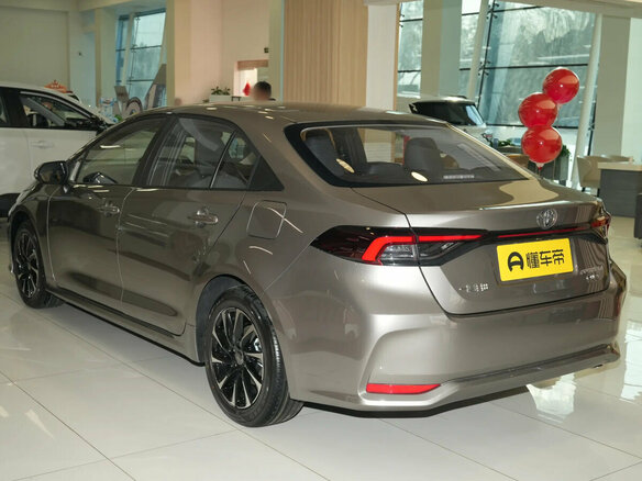 2026 Toyota Corolla XII (E210) Рестайлинг 2, бежевый, 3250000 рублей - вид 4