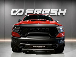2021 Ram 1500 Crew Cab TRX V, красный, 9500000 рублей, вид 3