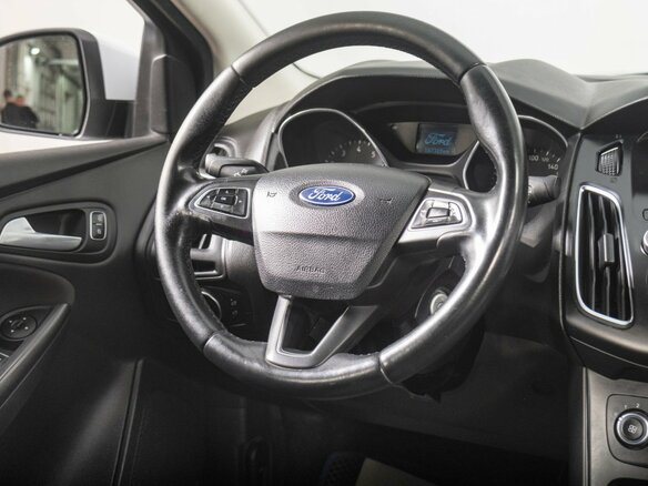 2018 Ford Focus III Рестайлинг, белый, 1029000 рублей - вид 8