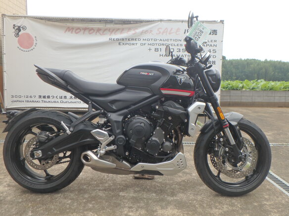 2024 Triumph Trident 660, чёрный, 860000 рублей - вид 4