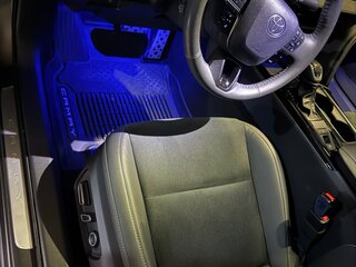 2025 Toyota Camry IX (XV80), серый, 4550000 рублей, вид 4
