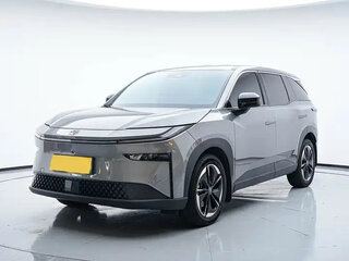 2025 Toyota bZ3X 50 kWh, серебристый, 2530000 рублей, вид 2