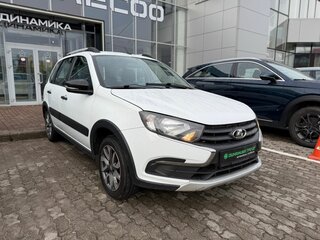 2023 Lada (ВАЗ) Granta Cross I Рестайлинг, белый, 881000 рублей, вид 3