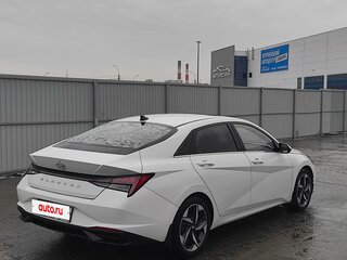 2021 Hyundai Elantra VII (CN7), белый, 1990000 рублей, вид 4