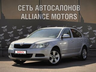 2012 Skoda Octavia II (A5) Рестайлинг, серебристый, 730000 рублей, вид 3