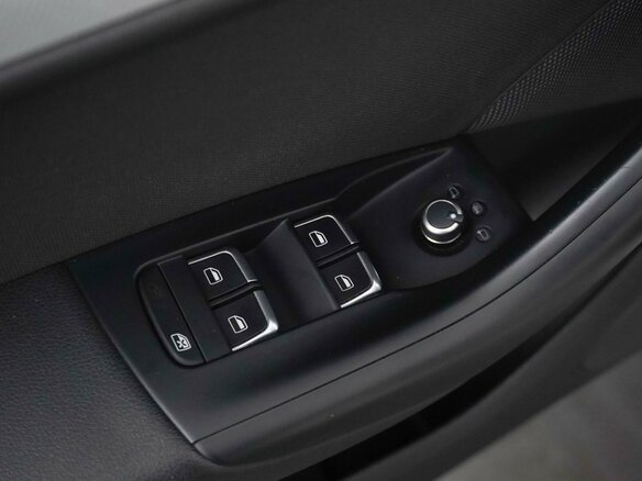 2013 Audi Q3 I (8U), белый, 1606444 рублей - вид 18