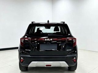 2023 Kia Seltos I Рестайлинг, чёрный, 1699000 рублей, вид 4