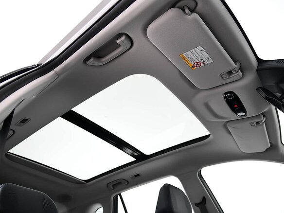 2026 Geely Galaxy E5 68.39 kWh, белый, 4185003 рублей - вид 27