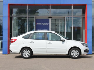 2021 Lada (ВАЗ) Granta I Рестайлинг, белый, 680000 рублей, вид 4