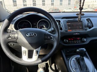2014 Kia Sportage III Рестайлинг, серебристый, 1680000 рублей, вид 5