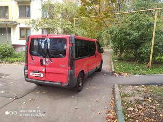 2005 Renault Trafic II, красный, 850000 рублей, вид 5