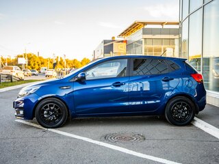 2015 Kia Rio III Рестайлинг, синий, 998000 рублей, вид 4