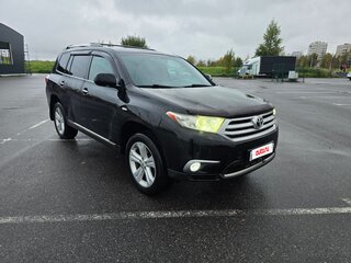 2011 Toyota Highlander II (XU40) Рестайлинг, чёрный, 1650000 рублей, вид 1