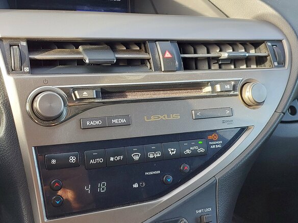 2013 Lexus RX 270 III Рестайлинг, белый, 2499000 рублей - вид 19