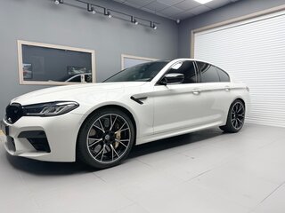 2023 BMW M5 Competition VI (F90) Рестайлинг, чёрный, 12590000 рублей, вид 3