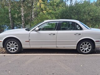 2004 Jaguar XJ III (X350/X358), белый, 1700000 рублей, вид 2