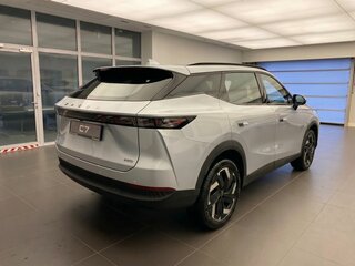 2026 Omoda C7, серебристый, 3499000 рублей, вид 3