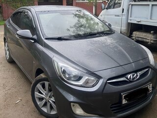 2012 Hyundai Solaris I, чёрный, 900000 рублей, вид 1