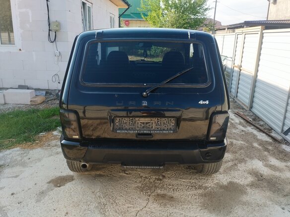 2015 Lada (ВАЗ) 2121 (4x4) Urban I Рестайлинг, чёрный, 550000 рублей - вид 3