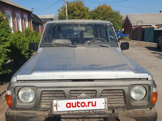 1990 Nissan Patrol IV (Y60), серебристый, 990000 рублей, вид 1