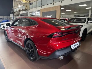 2025 Changan UNI-V I, красный, 3479900 рублей, вид 5