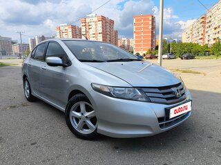 2009 Honda City V, серебристый, 520000 рублей, вид 3