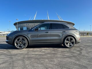 2019 Porsche Cayenne S III, серый, 9150000 рублей, вид 2