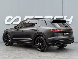 2019 Volkswagen Touareg III, чёрный, 6880000 рублей, вид 2