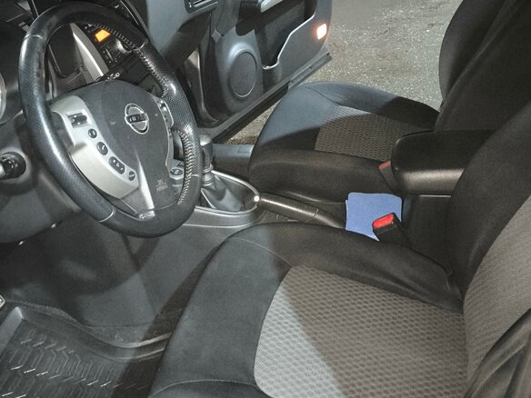 2009 Nissan X-Trail II, серый, 1500000 рублей - вид 4