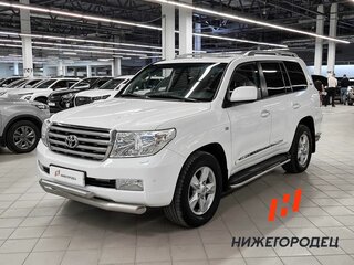 2011 Toyota Land Cruiser 200 Series, белый, 2803000 рублей, вид 1