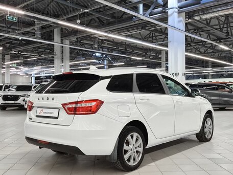 2021 Lada (ВАЗ) Vesta SW I, белый, 1033000 рублей, вид 3