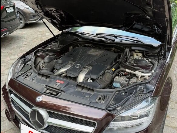 2012 Mercedes-Benz CLS 500 II (C218), коричневый, 3200000 рублей - вид 7