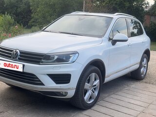 2014 Volkswagen Touareg II Рестайлинг, белый, 2300000 рублей, вид 2