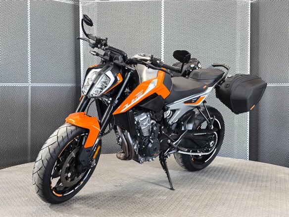 2019 KTM 790 Duke, оранжевый, 597000 рублей - вид 3